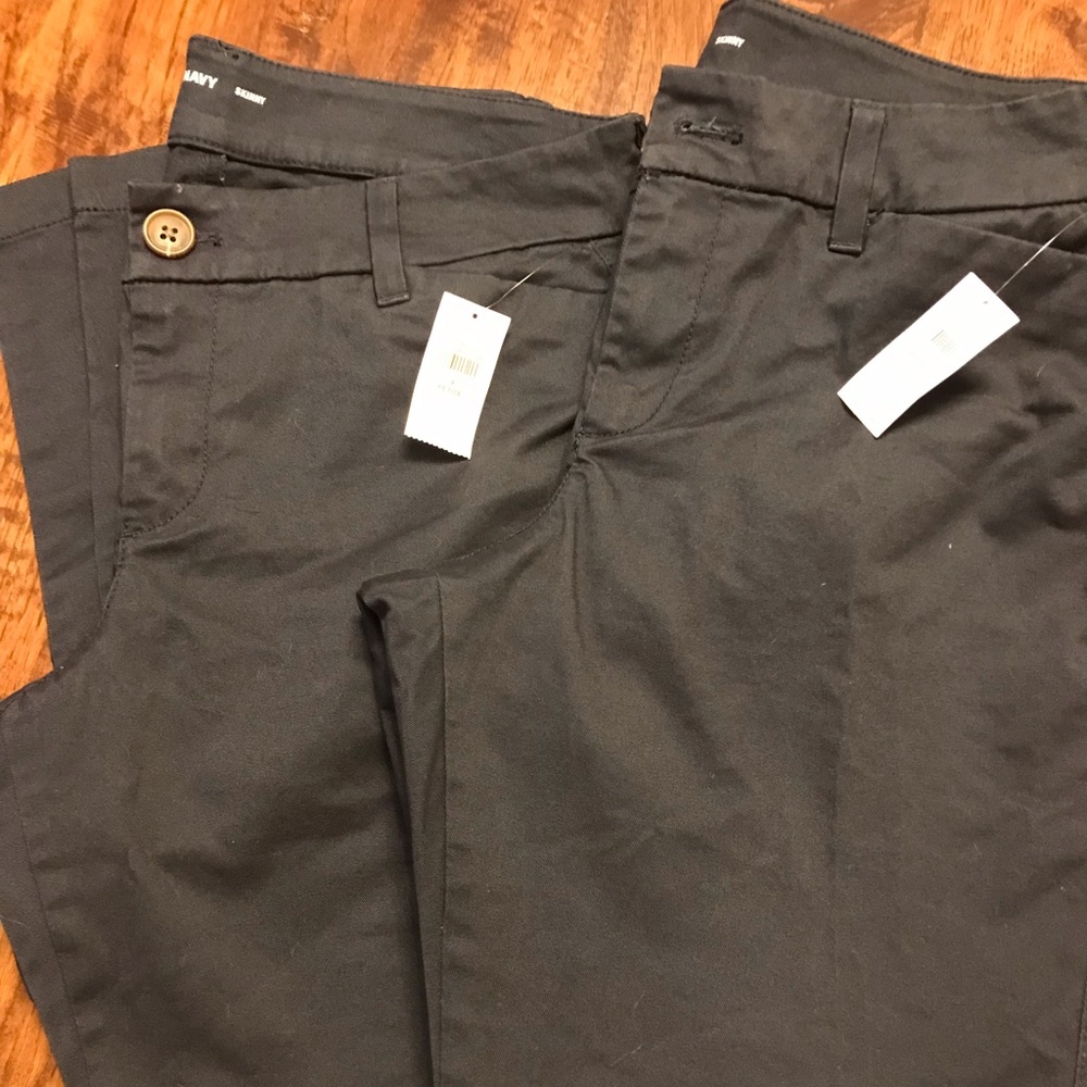 NWT- Old Navy skinny pants- Navy